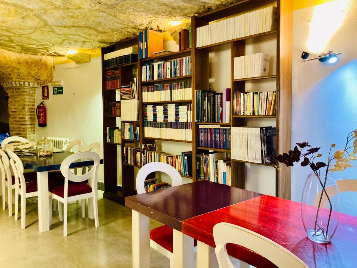 Casa Rural Cueva El Nido Casas de Fernando Alonso Екстериор снимка